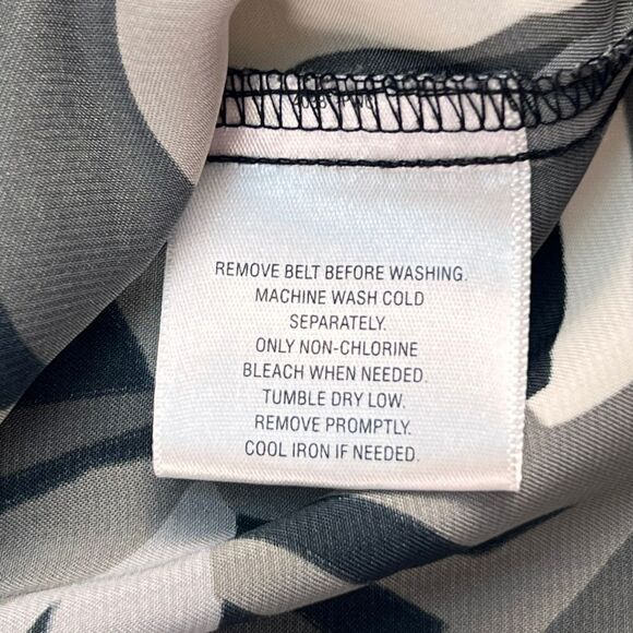 Apostrophe Top 24 Abstract Flowy Artsy Design Dolman Sleeve Boho Chic Blouse - Picture 9 of 10